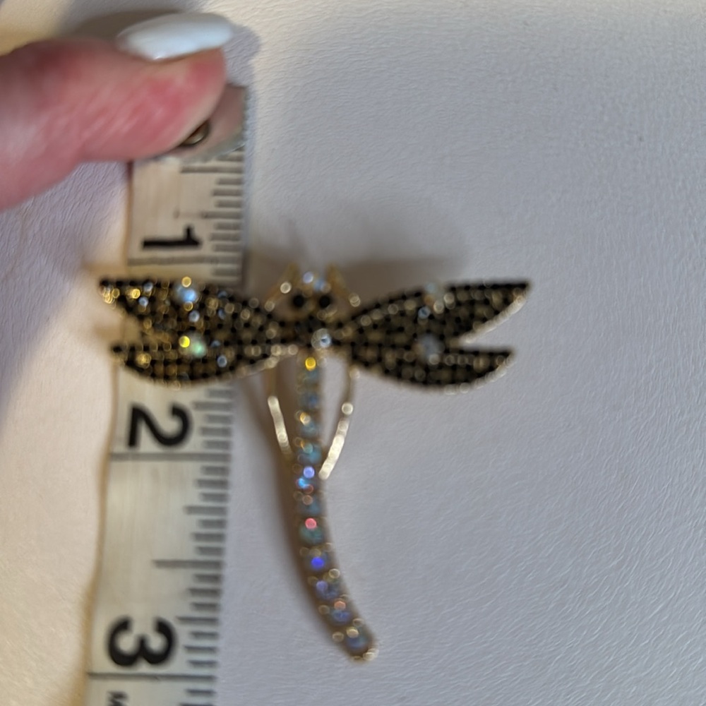 Black and Gold Dragonfly Brooch - Picture 2 of 2